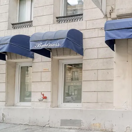 Beautiful Flat Next To Saint Lazare Opera Apartment